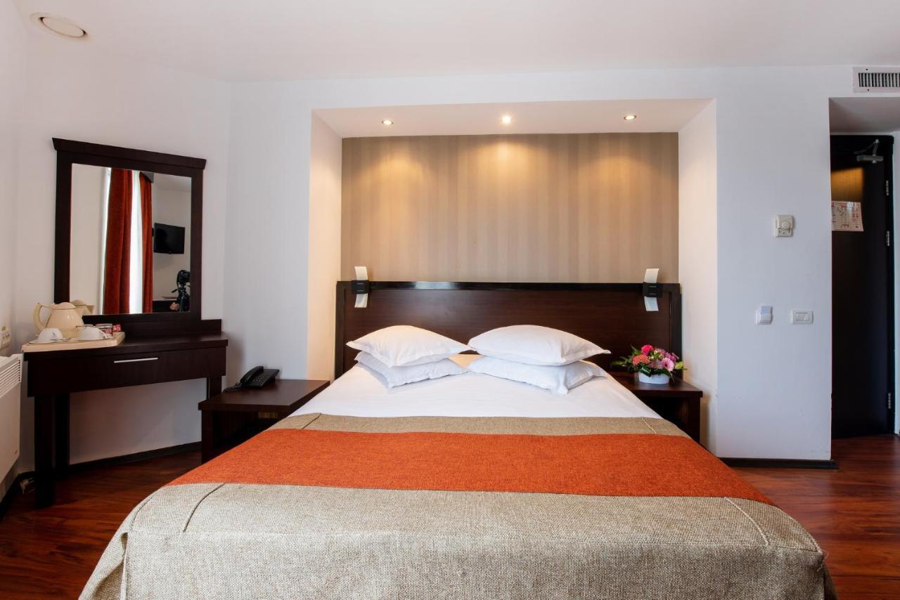 Duke Armeneasca Center - Ex Tempo Hotel